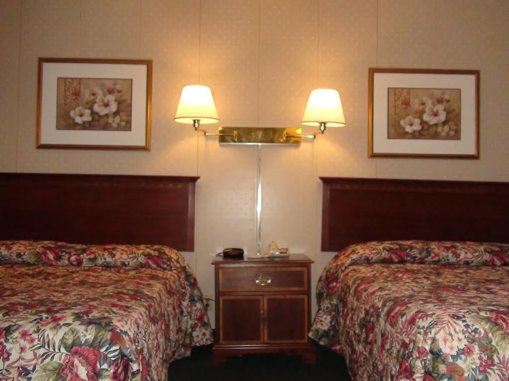 Highlander Inn Rutland Exteriér fotografie